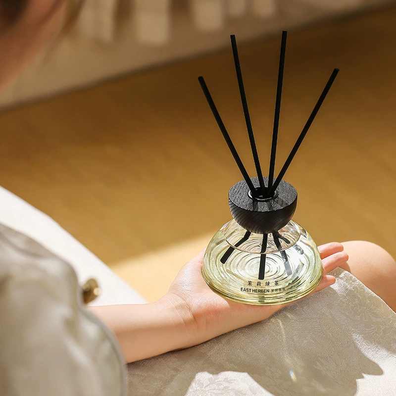 200 ミリリットルリードディフューザーボトルエッセンシャル - Home Fragrance Jasmine Diffuser のレビューと価格